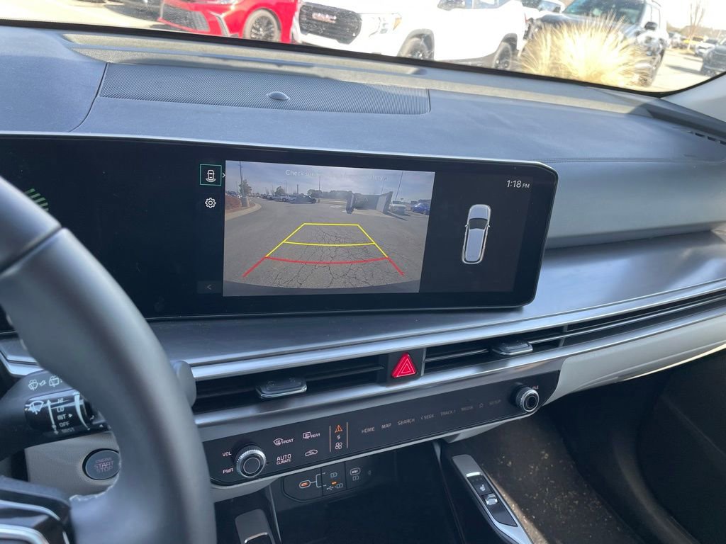 New 2025 Kia Sorento S image 17
