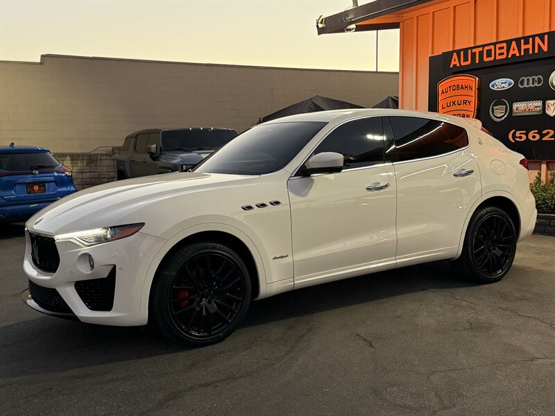 Used 2019 Maserati Levante GranSport AWD/4WD image 4