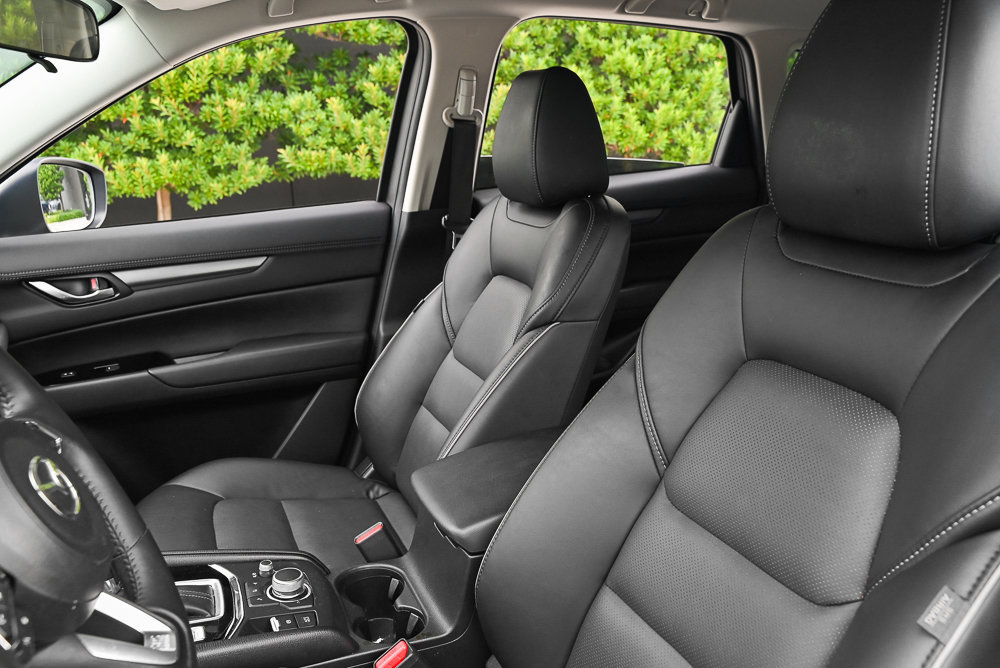 Certified 2025 MAZDA CX-5 AWD 2.5 S w/ Select Package image 11