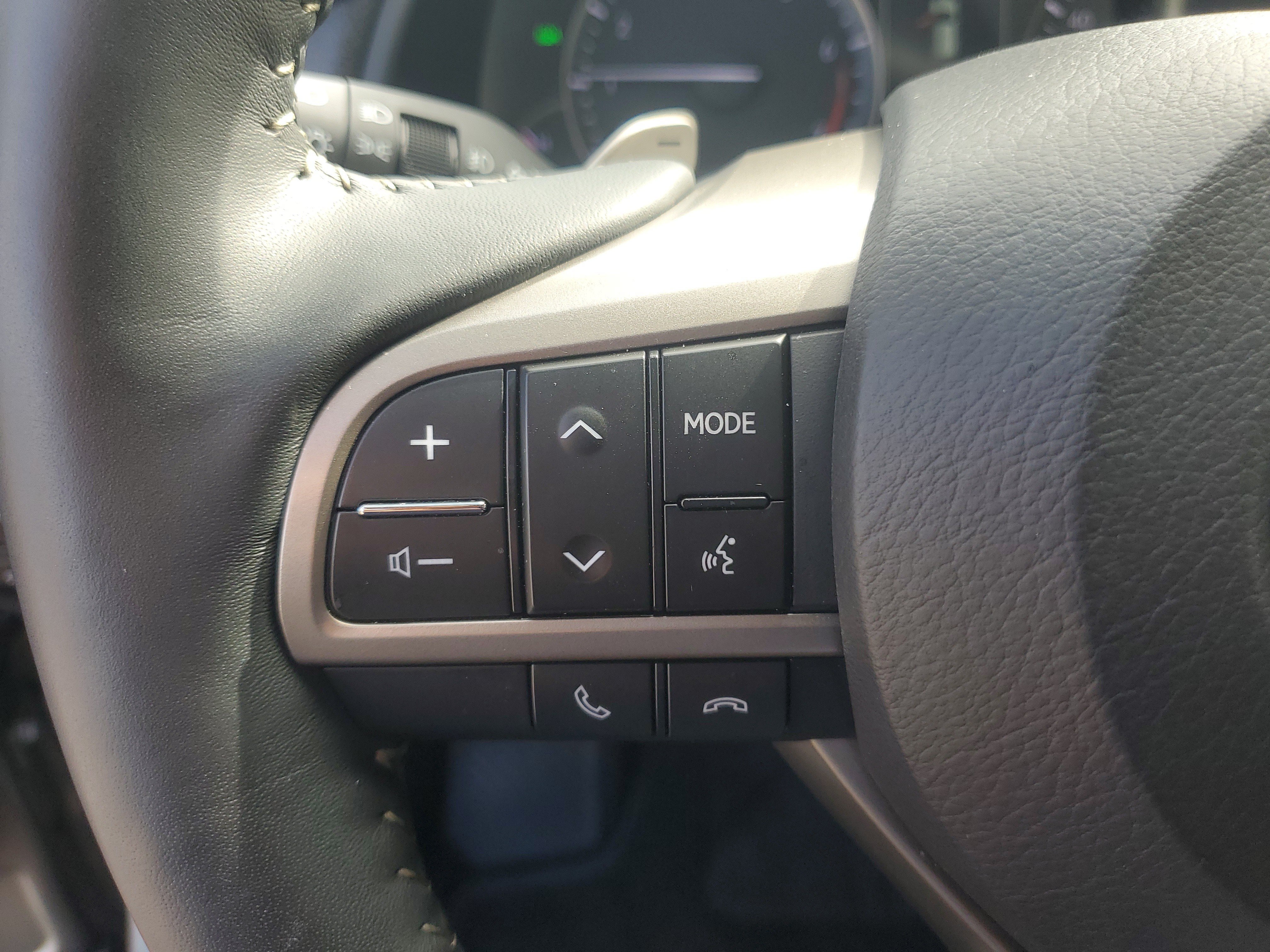 Used 2022 Lexus RX 350 FWD w/ Premium Package image 16