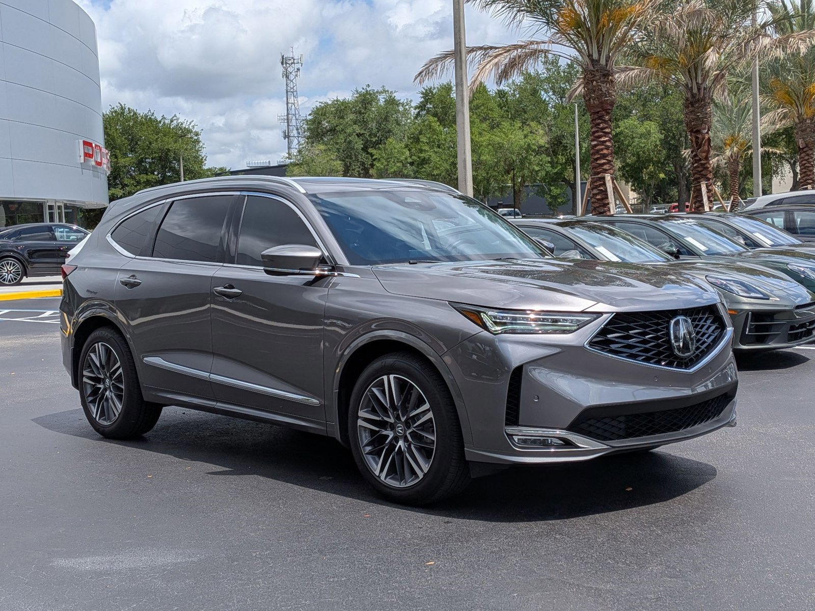 Used 2025 Acura MDX SH-AWD w/ Advance Package image 7