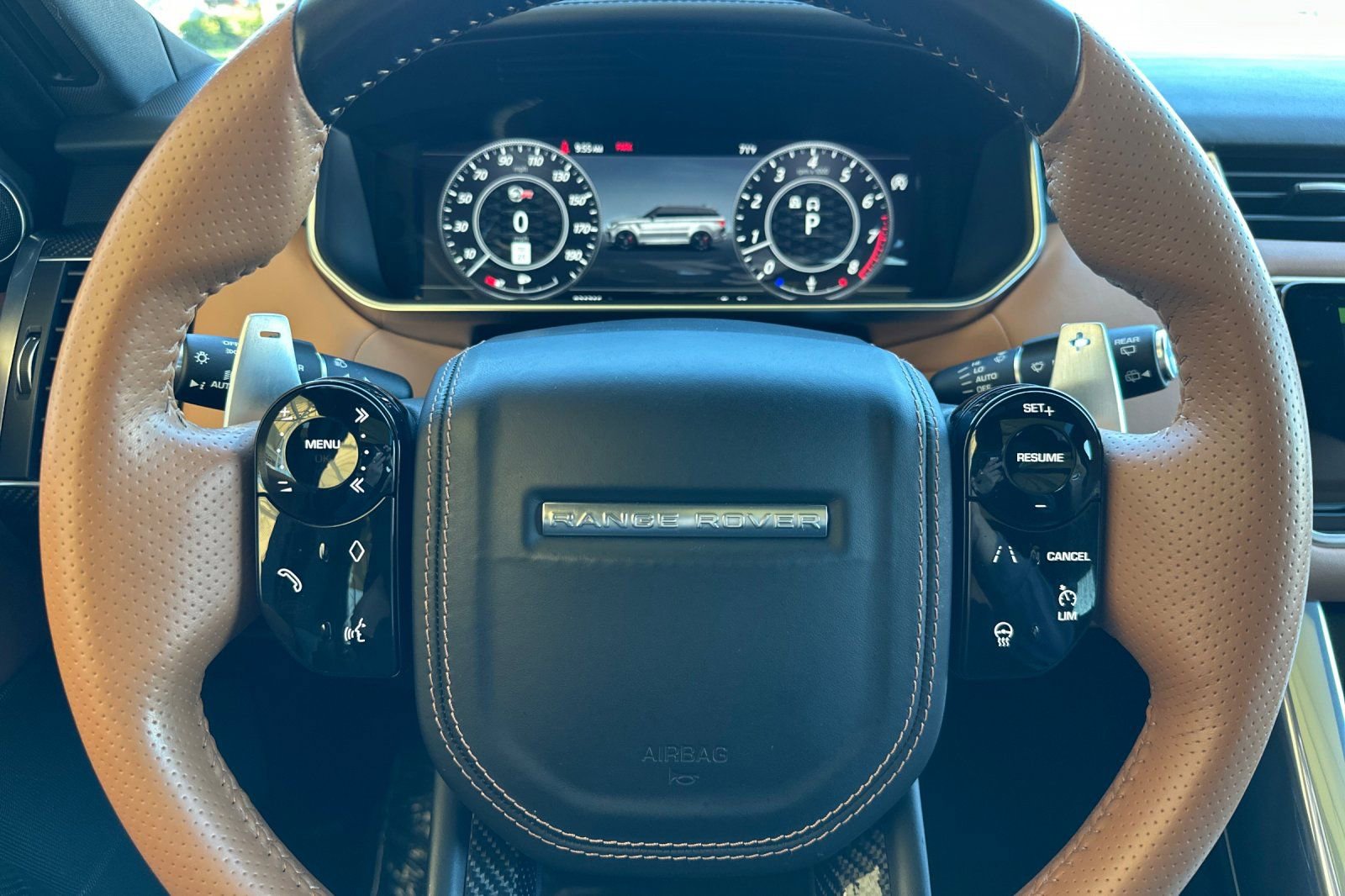 Used 2022 Land Rover Range Rover Sport SVR image 29