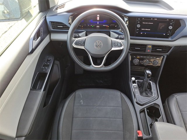 Used 2024 Volkswagen Taos SE image 7
