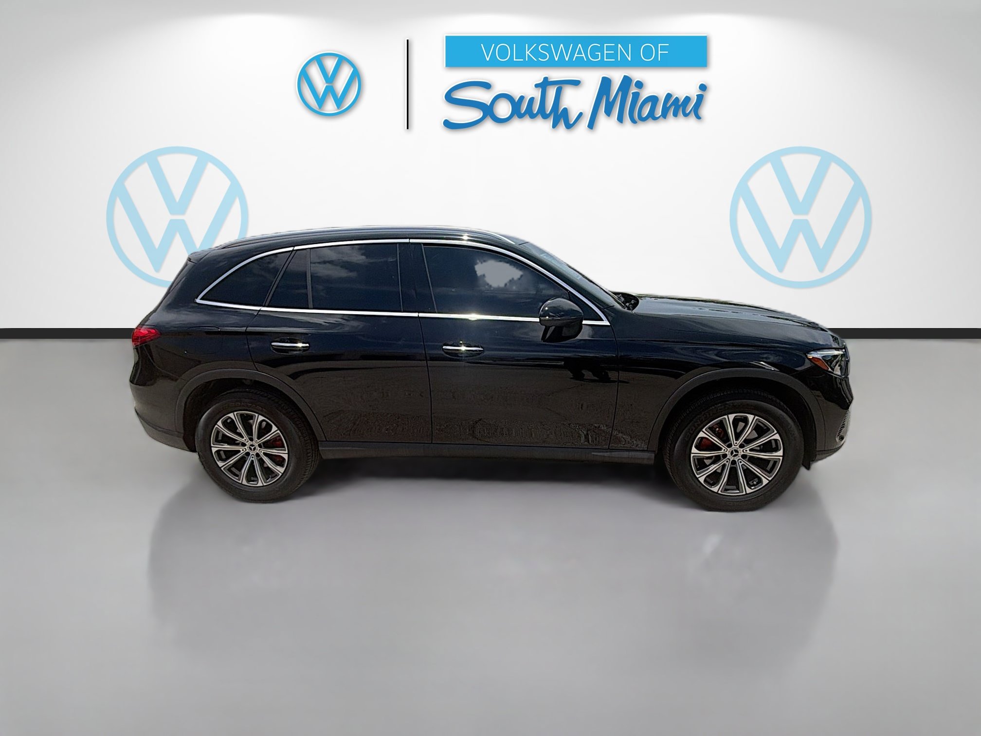 Used 2024 Mercedes-Benz GLC 300 image 8