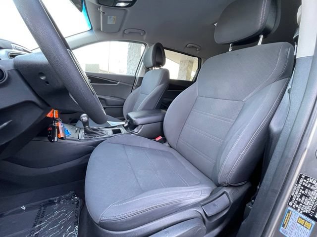 Used 2017 Kia Sorento AWD image 11