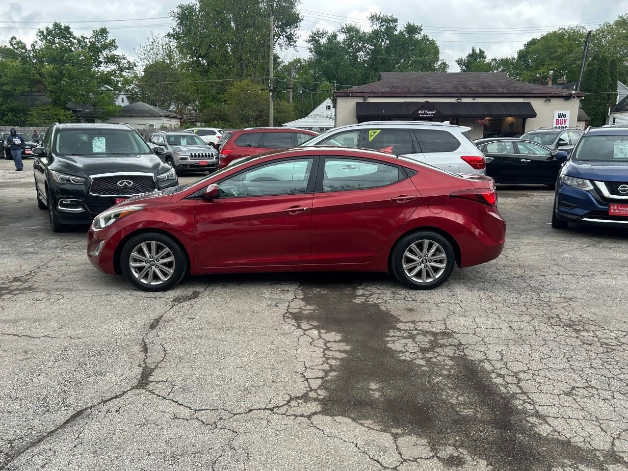 Used 2014 Hyundai Elantra SE w/ Option Group 02 FWD image 4