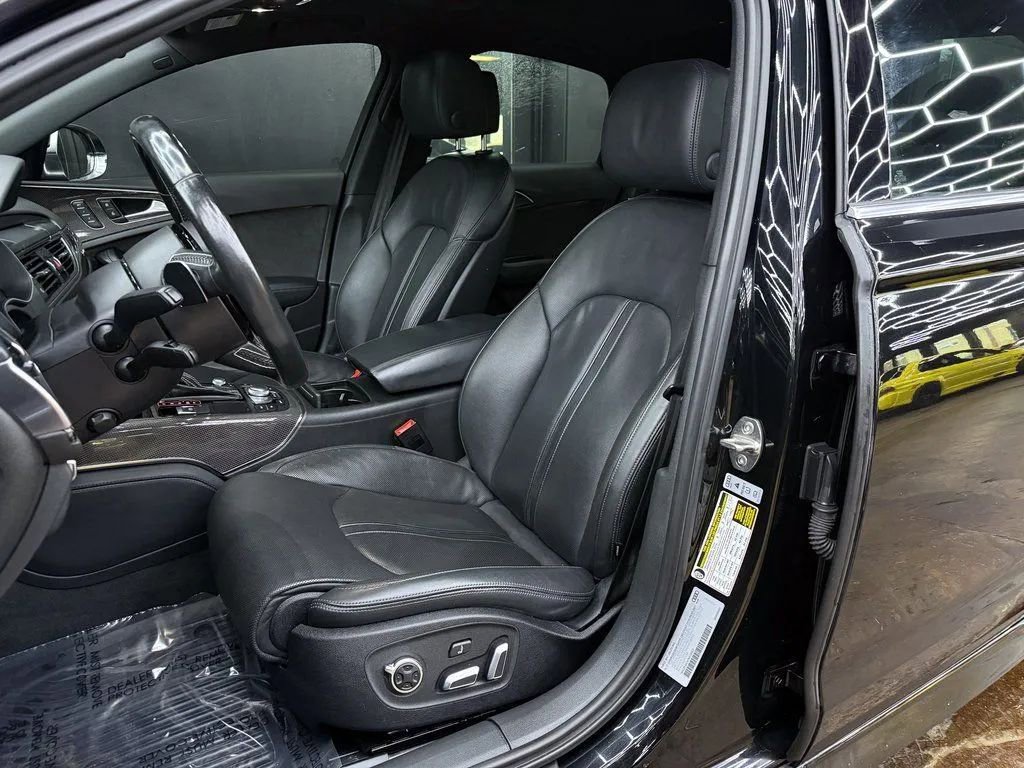 Used 2017 Audi S6 Premium Plus w/ Driver Assistance Package AWD/4WD image 30