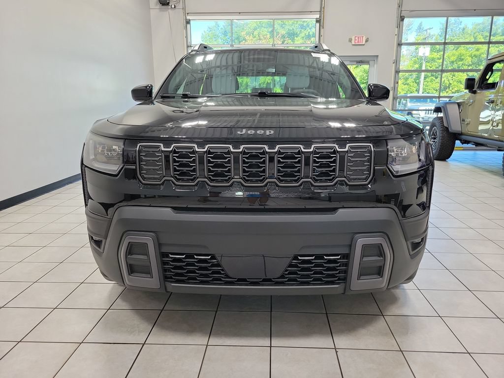 New 2026 Jeep Cherokee Laredo AWD/4WD image 2
