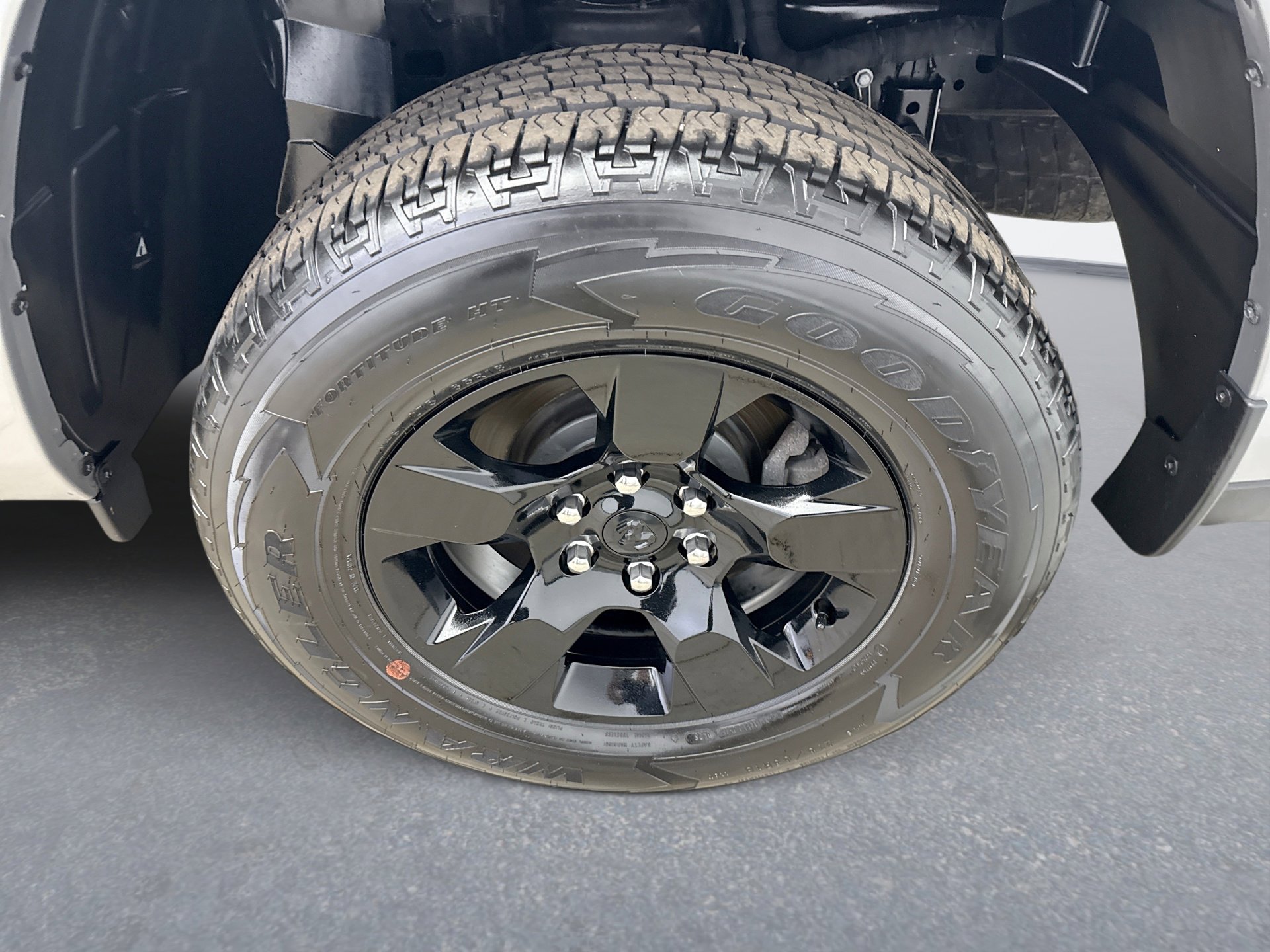 Used 2025 RAM 1500 Tradesman w/ Night Edition image 20