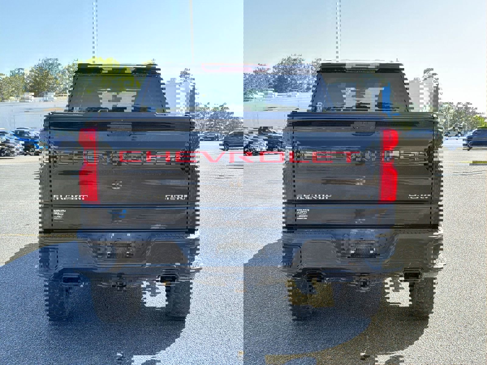 Used 2021 Chevrolet Silverado 1500 Custom Trail Boss image 9