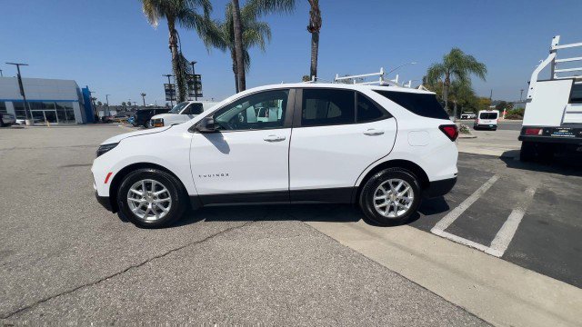 Used 2024 Chevrolet Equinox LS w/ LS Convenience Package image 5