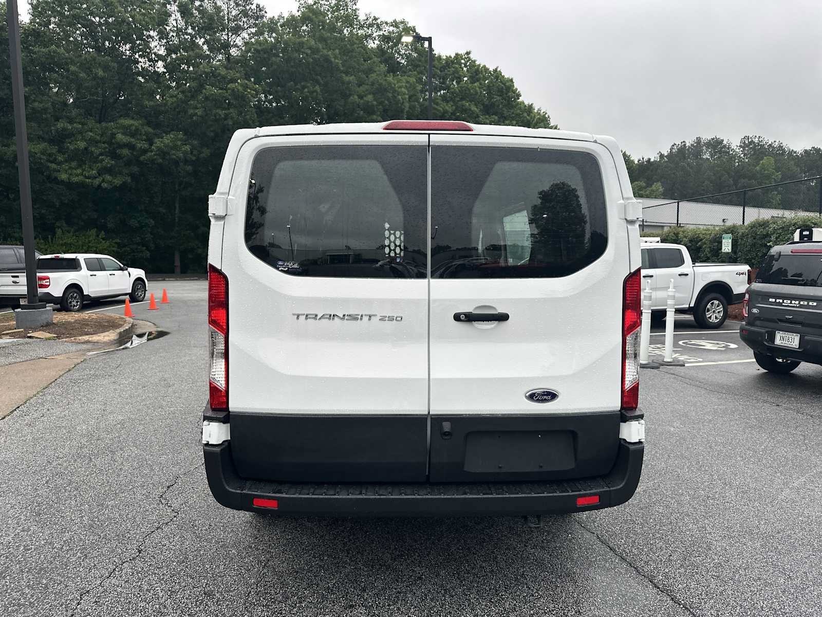 Used 2025 Ford Transit 250 Low Roof w/ Exterior Upgrade Package RWD image 10