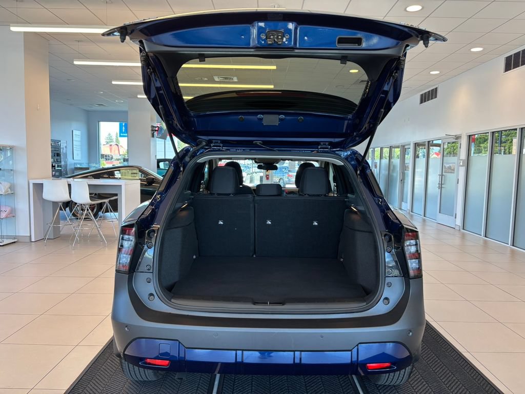 New 2026 Nissan Kicks SV w/ Cold Weather Package AWD/4WD image 9