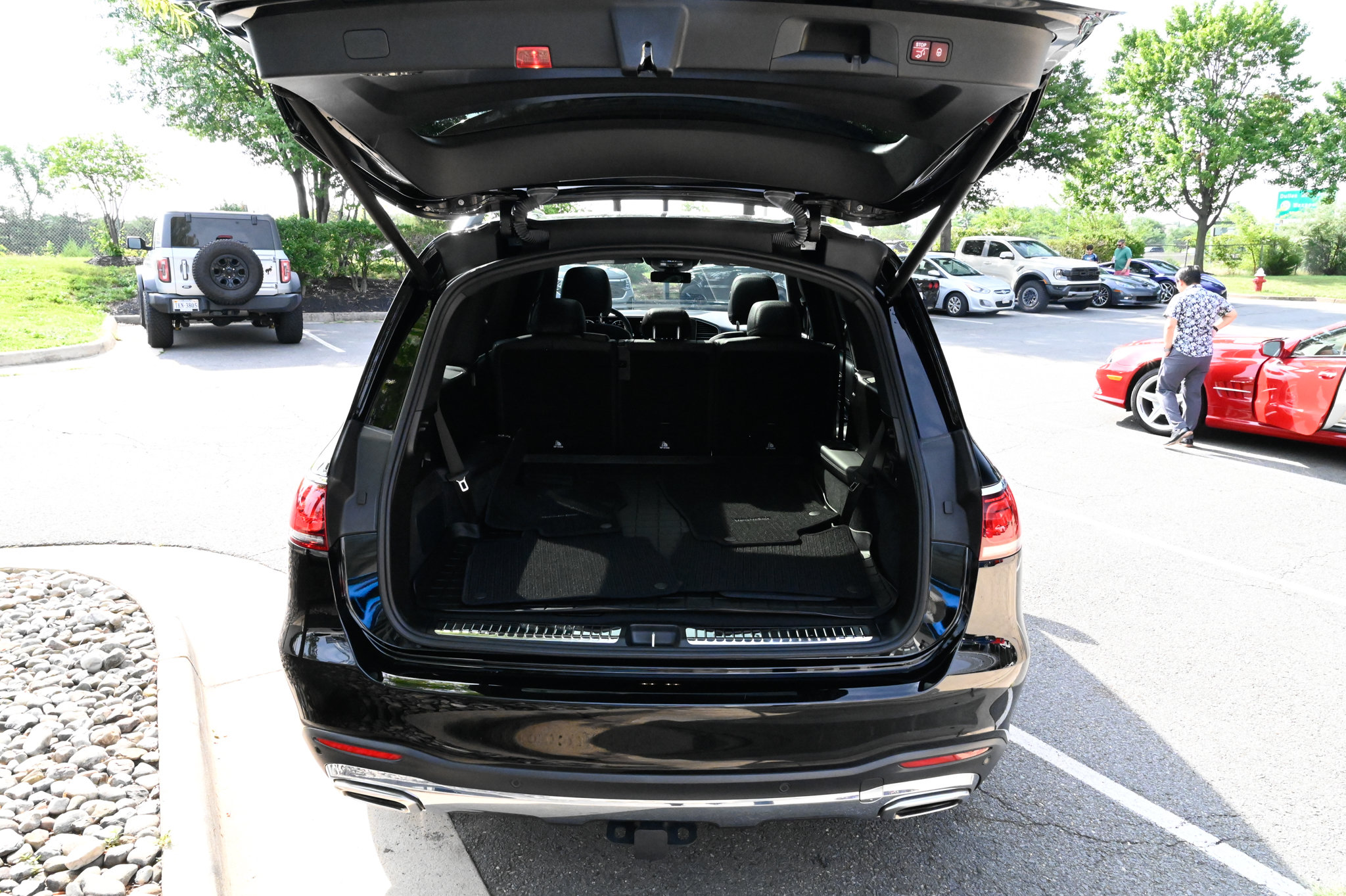 Used 2021 Mercedes-Benz GLS 580 4MATIC image 46