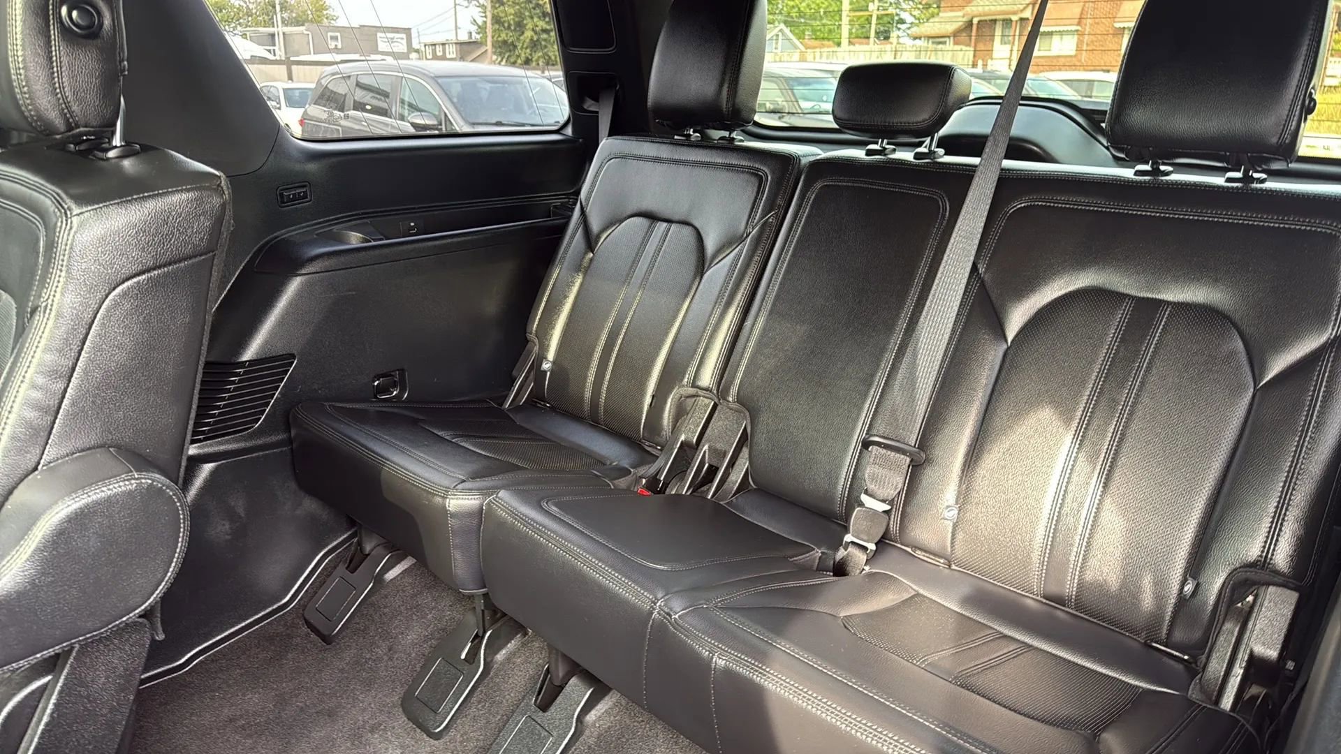 Used 2019 Ford Expedition Limited w/ Equipment Group 302A image 20