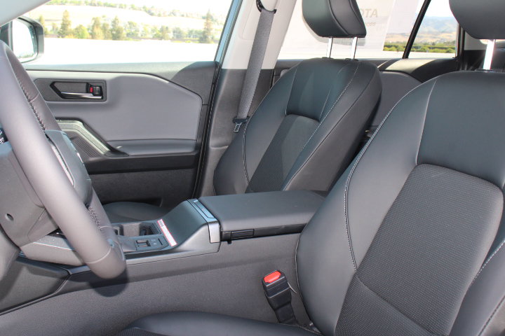 New 2026 Toyota RAV4 XLE Premium AWD/4WD image 9