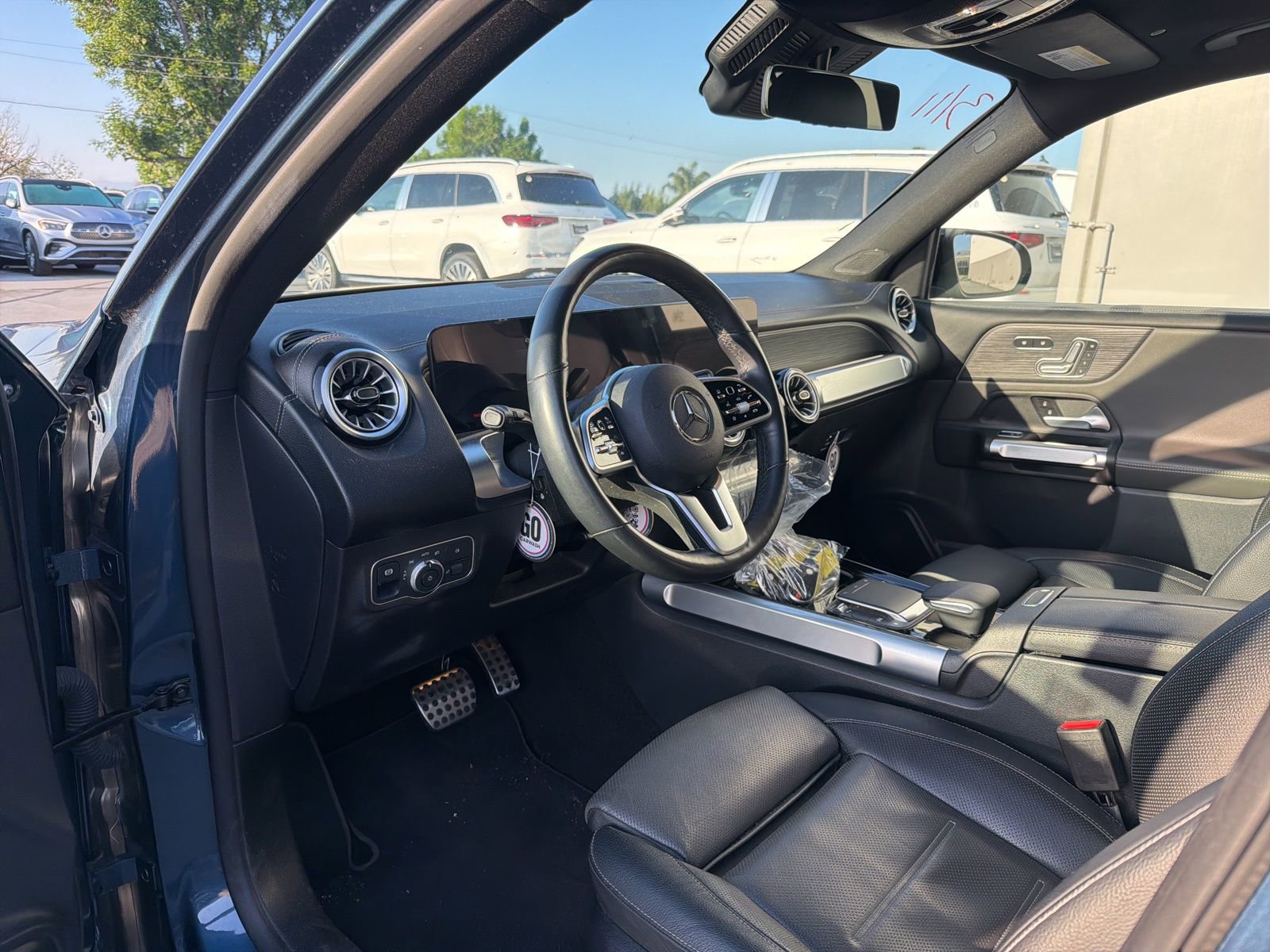 Used 2022 Mercedes-Benz GLB 250 image 10