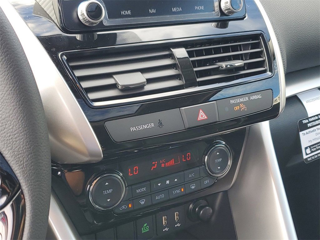 New 2025 Mitsubishi Eclipse Cross SE image 30