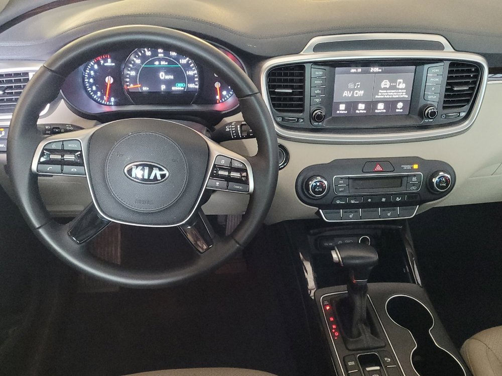 Used 2020 Kia Sorento EX image 22