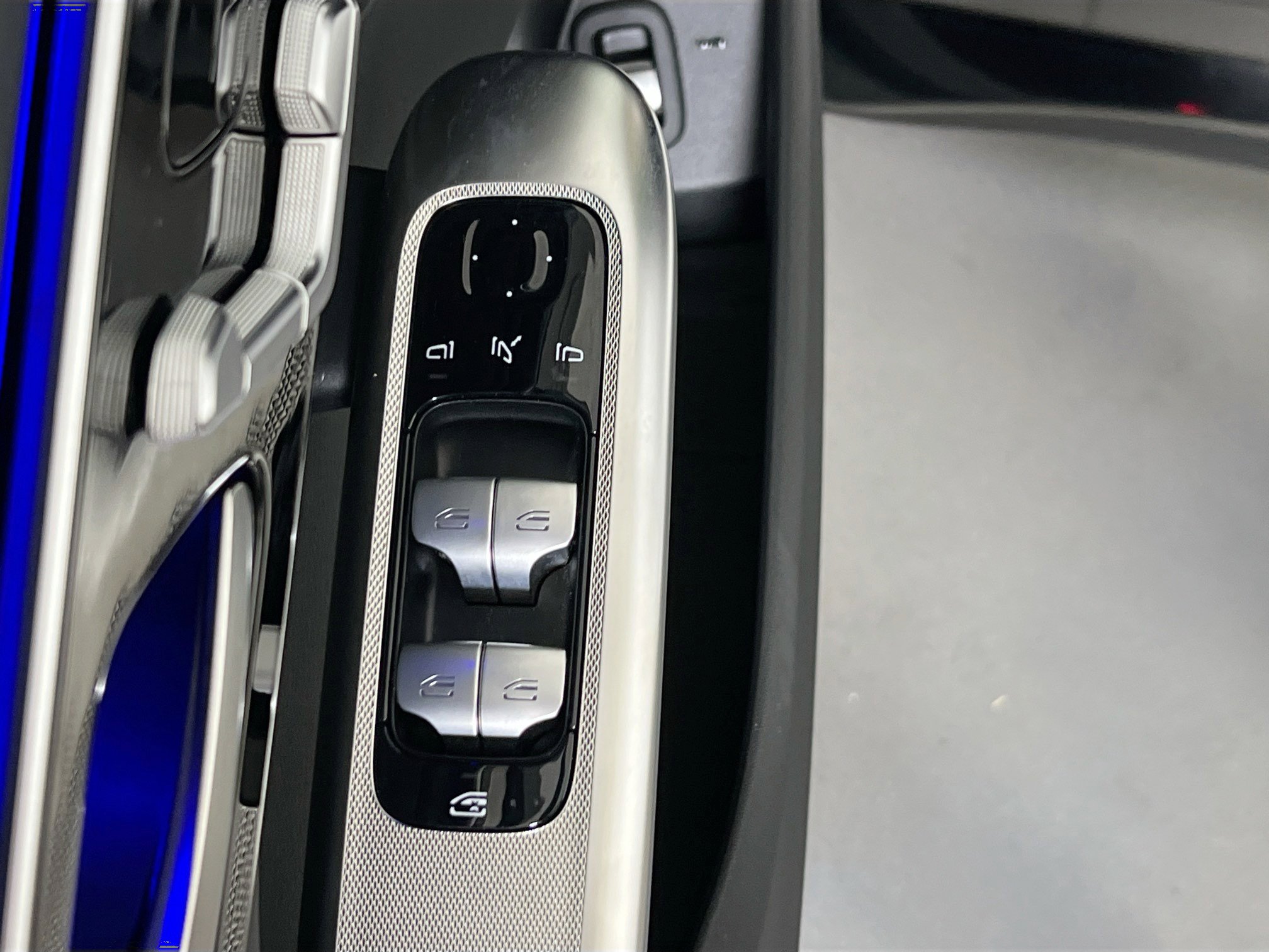 Used 2024 Mercedes-Benz GLC 43 AMG 4MATIC image 17