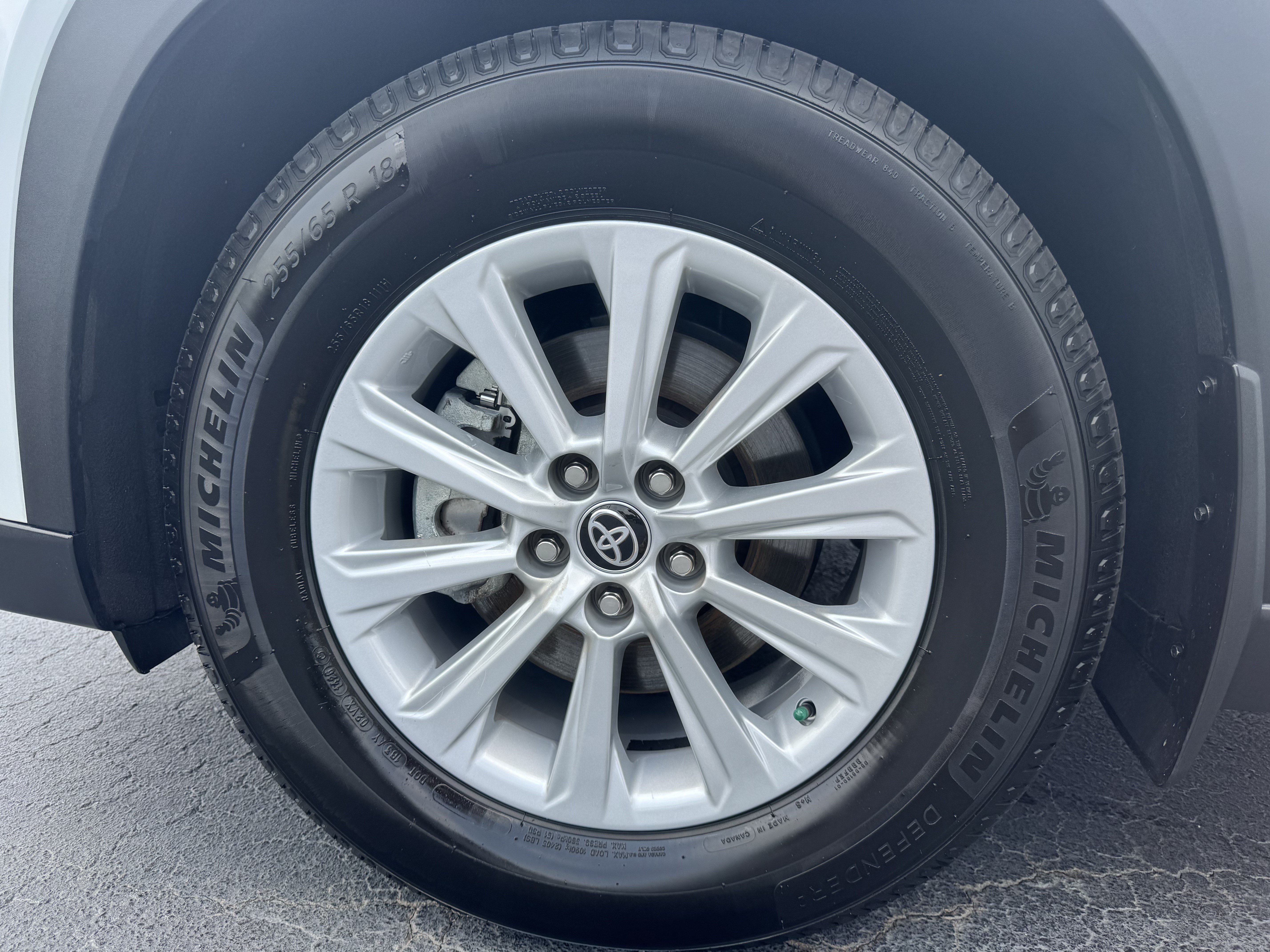 Used 2024 Toyota Grand Highlander AWD Hybrid image 15