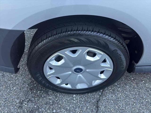 Used 2018 Ford Transit Connect XL image 12