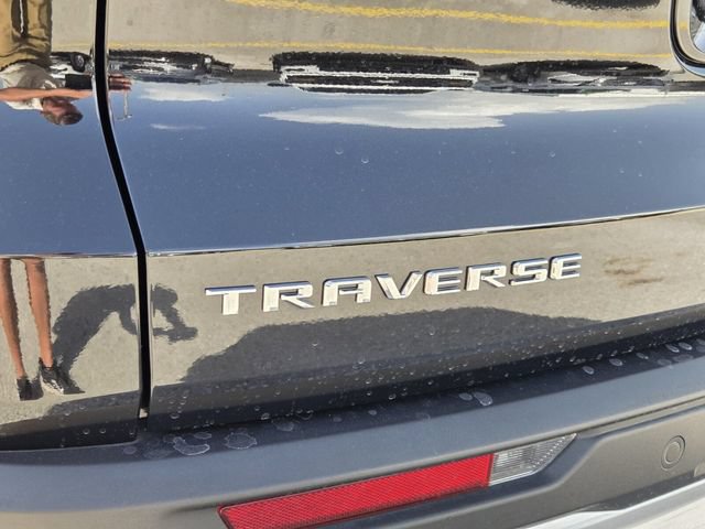 Used 2024 Chevrolet Traverse LT FWD image 13