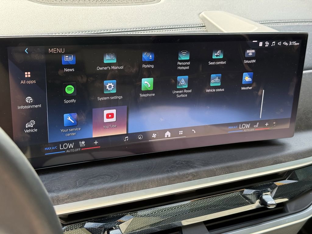 Used 2025 BMW X5 sDrive40i w/ M Sport Package image 26