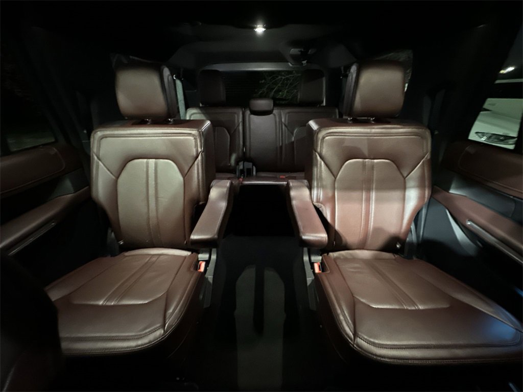 Used 2024 Ford Expedition Max Limited image 22