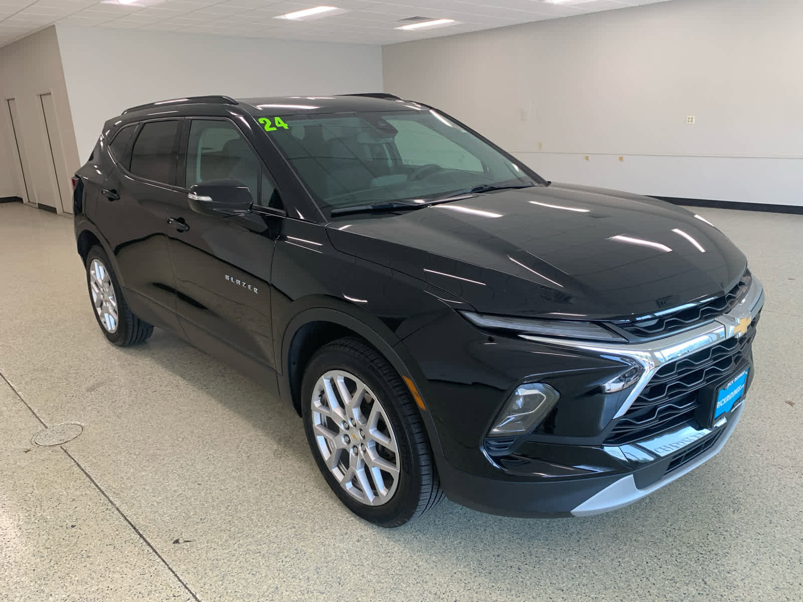 Used 2024 Chevrolet Blazer LT image 6