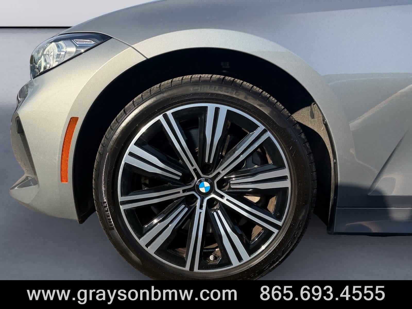 Used 2025 BMW 330i xDrive Sedan image 9