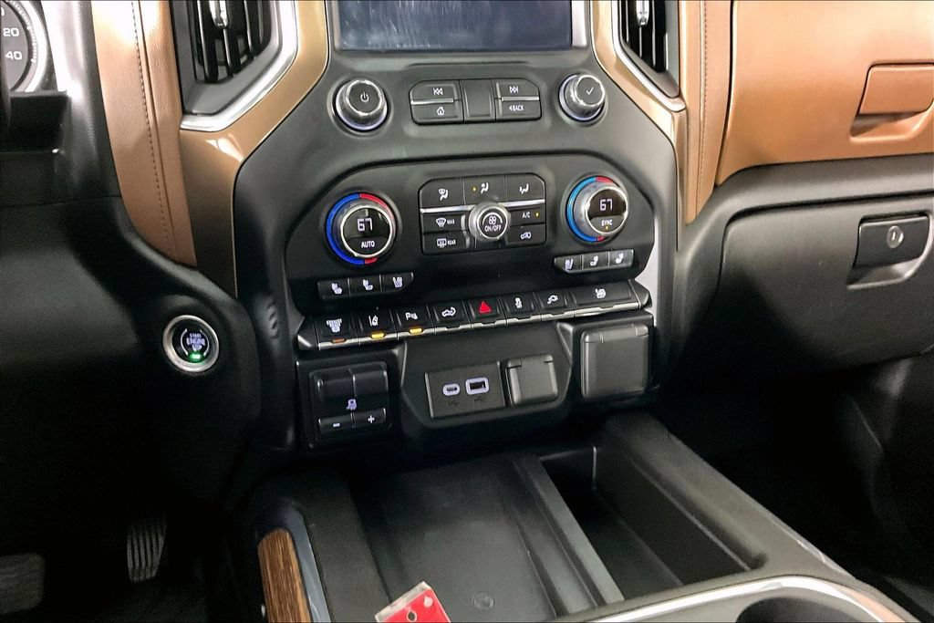 Used 2021 Chevrolet Silverado 3500 High Country AWD/4WD image 9