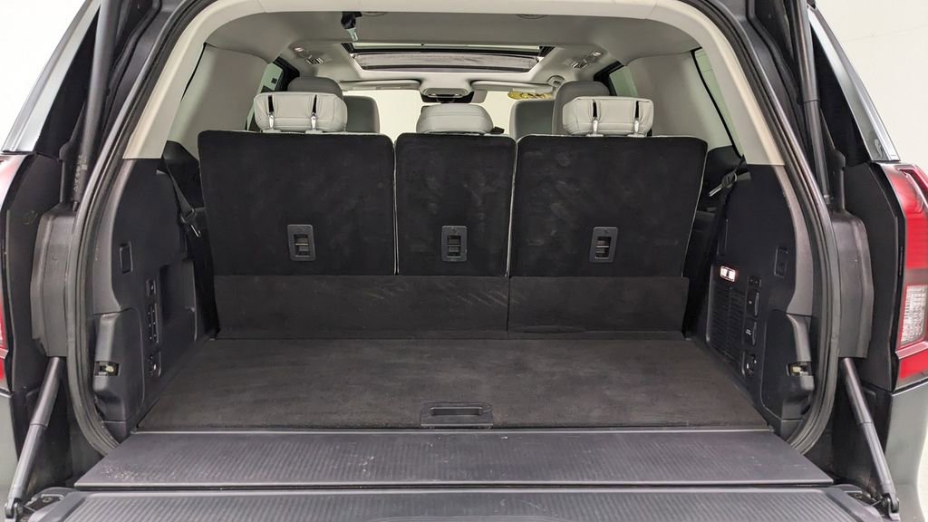 Certified 2025 Ford Expedition Platinum AWD/4WD image 10