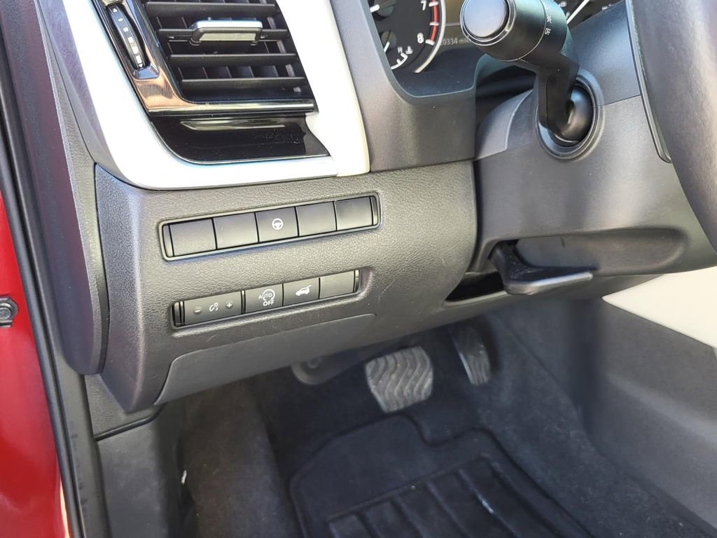 Used 2023 Nissan Rogue SL w/ SL Premium Package image 20