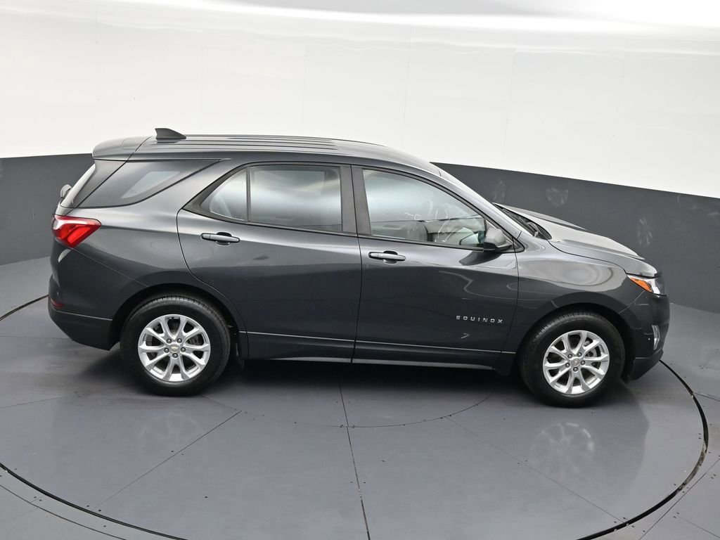Used 2021 Chevrolet Equinox LS image 17