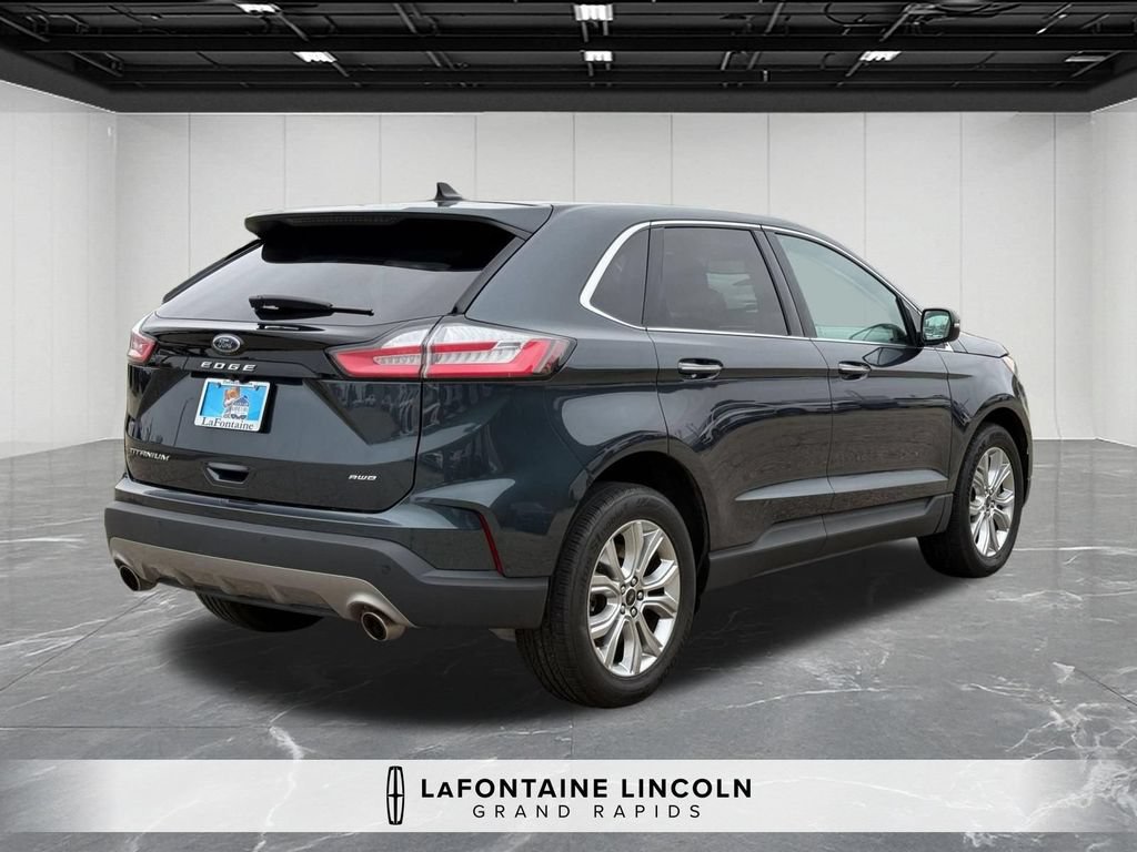 Used 2024 Ford Edge Titanium AWD/4WD image 5