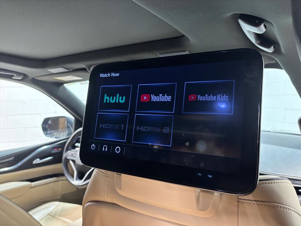 Used 2023 Cadillac Escalade Premium Luxury image 39