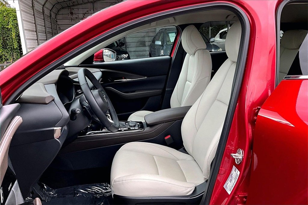 Certified 2025 MAZDA CX-30 AWD 2.5 S w/ Premium Package image 14