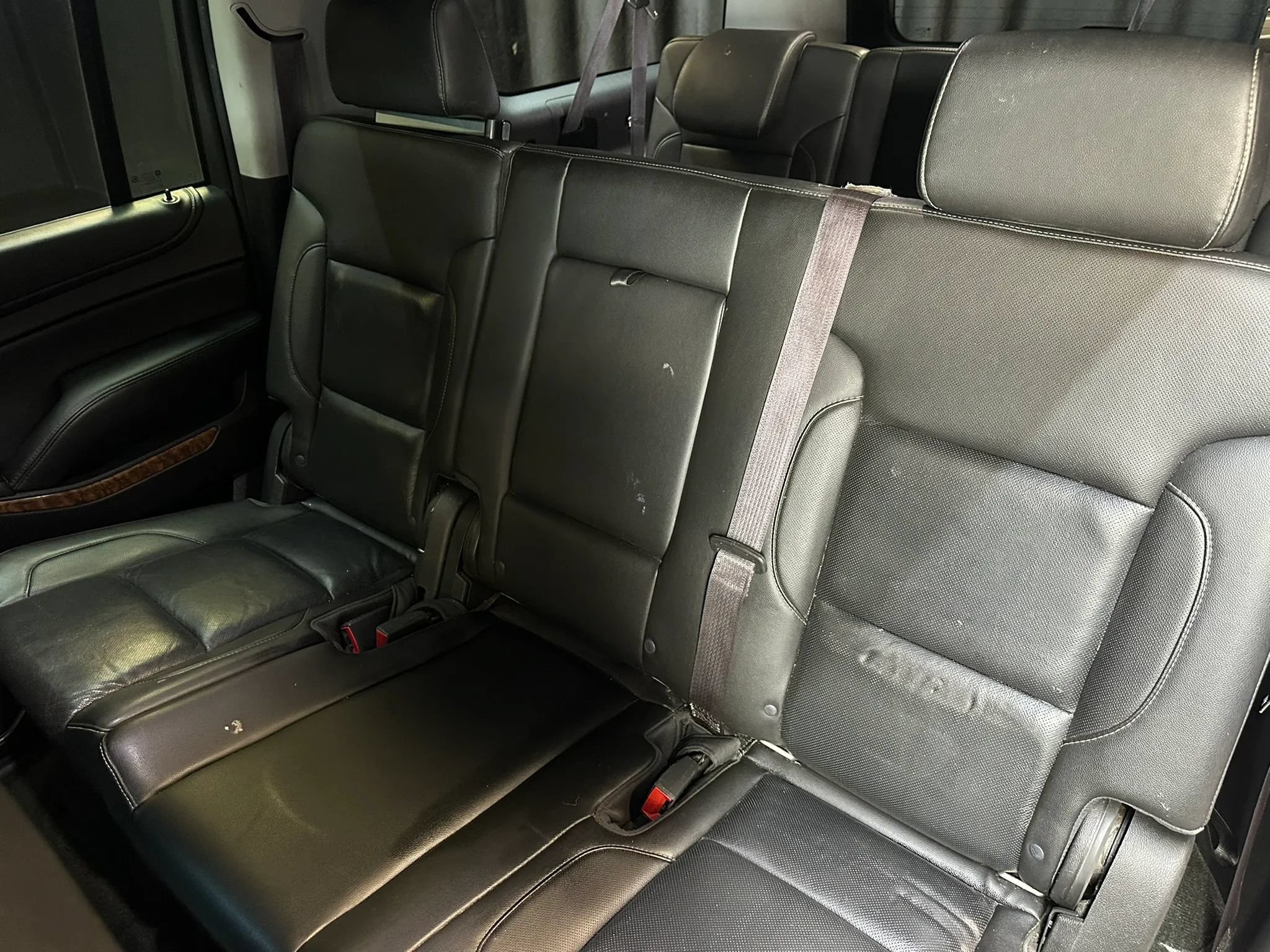 Used 2016 Chevrolet Suburban LTZ AWD/4WD image 22