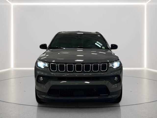 Used 2023 Jeep Compass Latitude AWD/4WD image 4