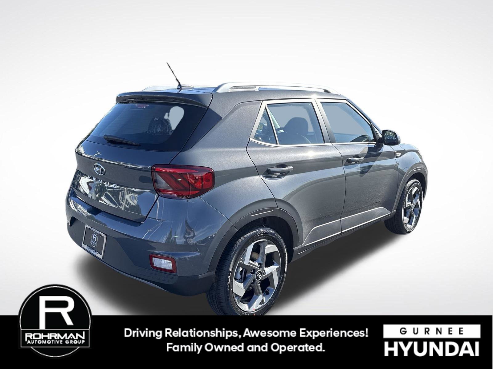New 2026 Hyundai Venue SEL FWD image 9