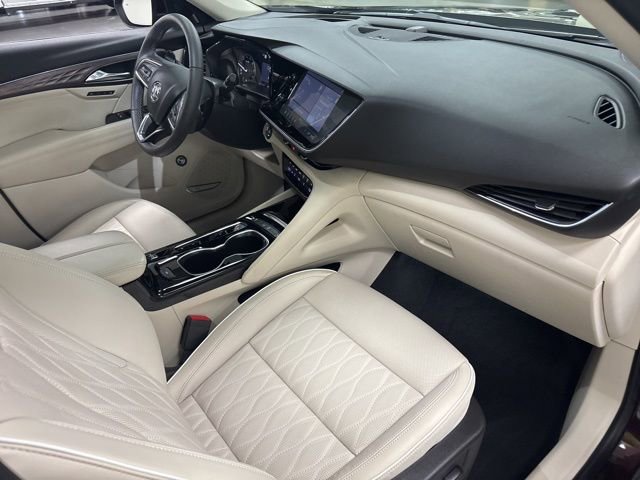 Used 2021 Buick Envision Avenir image 10