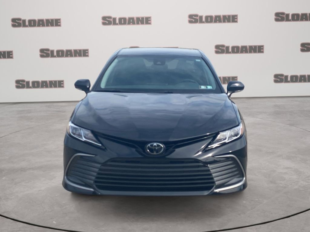 Used 2024 Toyota Camry LE FWD image 8
