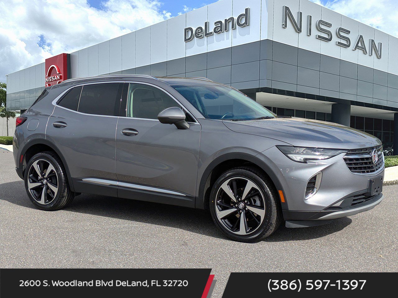 Used 2022 Buick Envision Essence w/ Technology Package I image 1