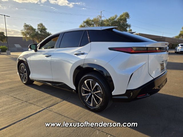 Used 2025 Lexus RZ 300e w/ Accessory Package (Z2) FWD image 5