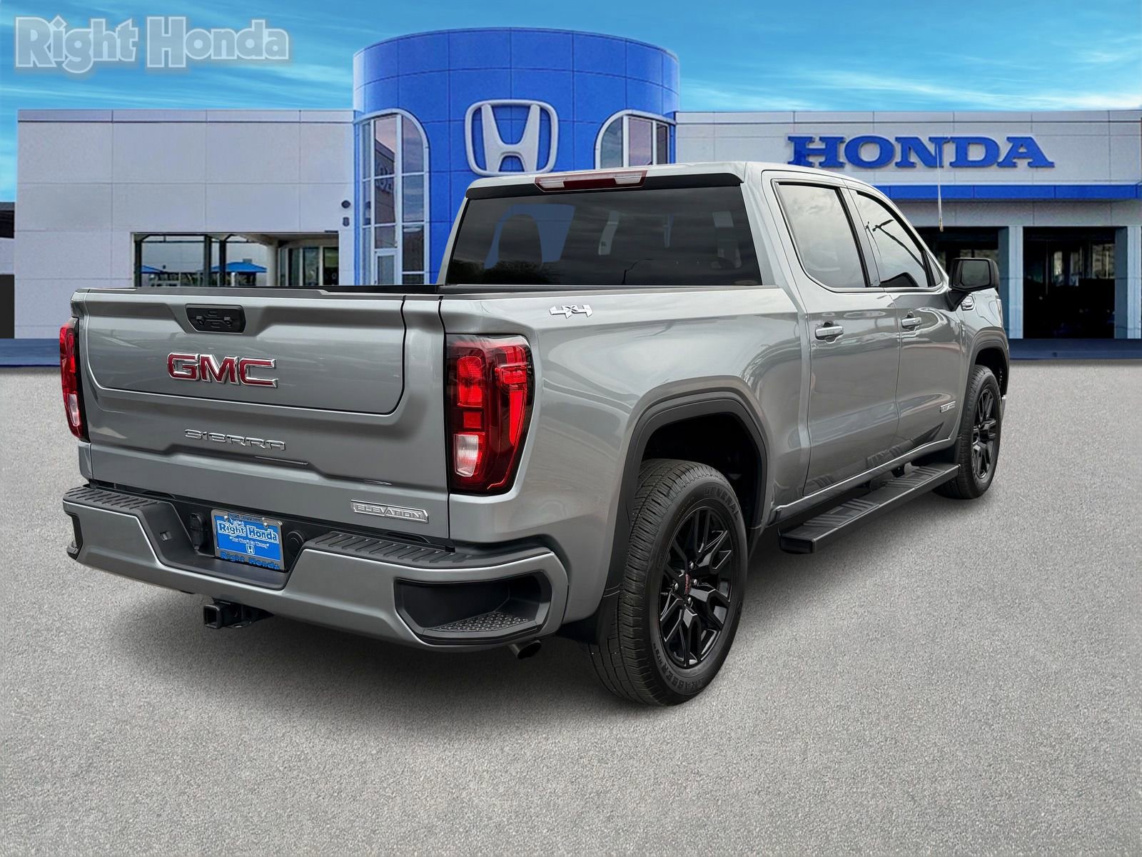 Used 2025 GMC Sierra 1500 Elevation image 7