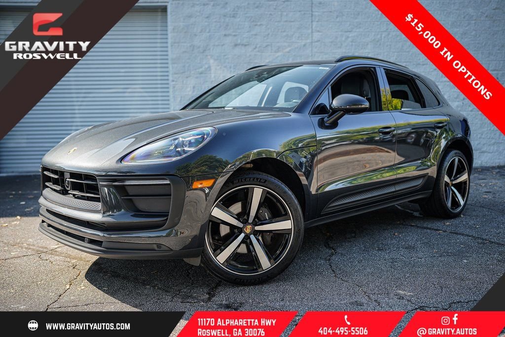 Used 2024 Porsche Macan w/ Premium Plus Package image 1