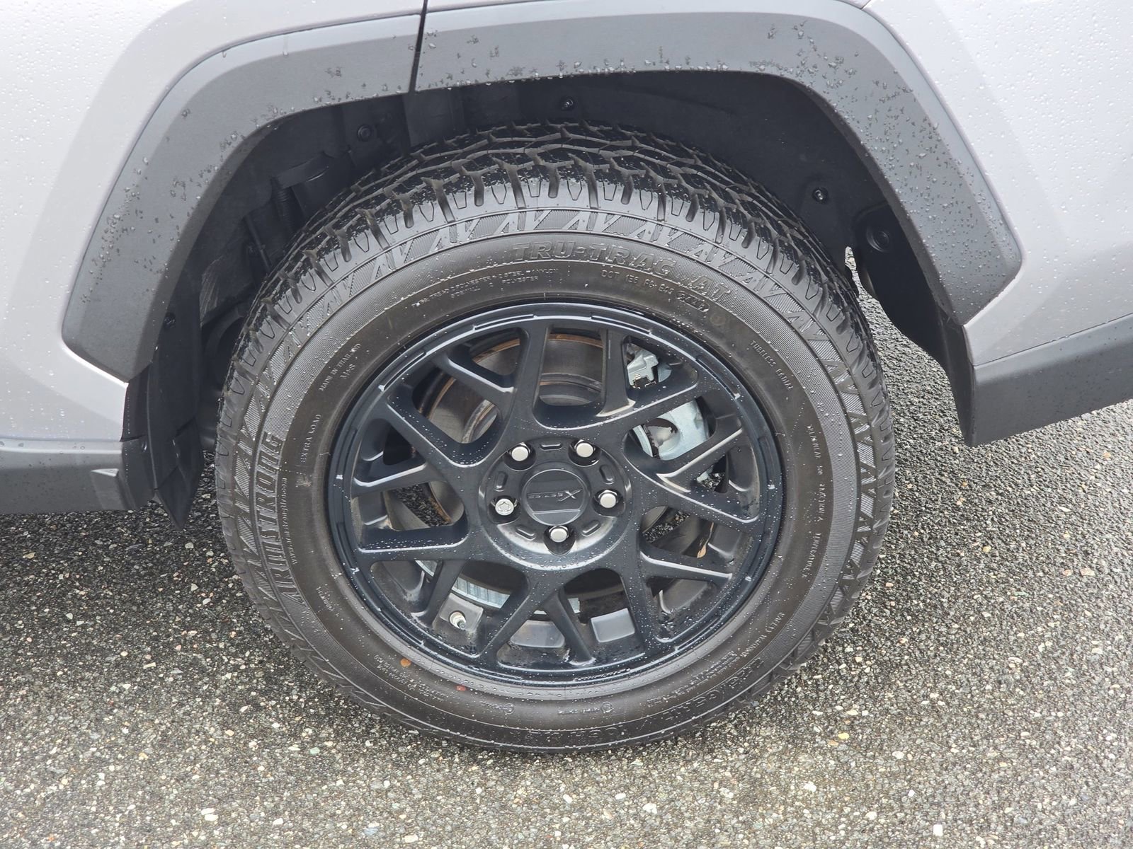 Used 2022 Toyota RAV4 XLE image 37