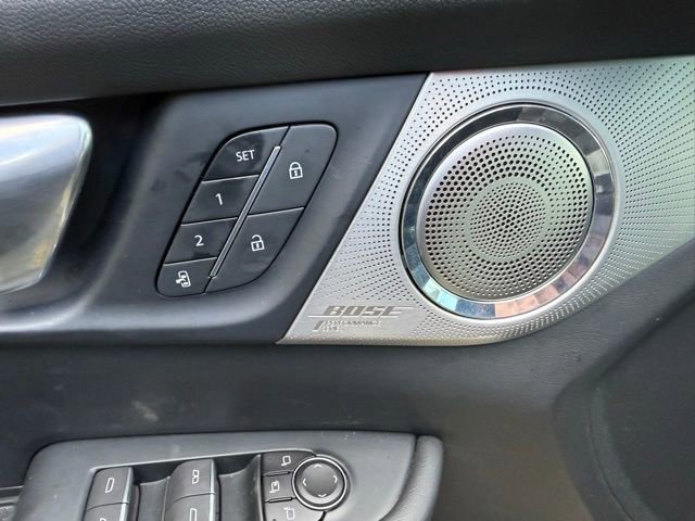 Used 2025 Buick Enclave Avenir w/ Super Cruise Package AWD/4WD image 17