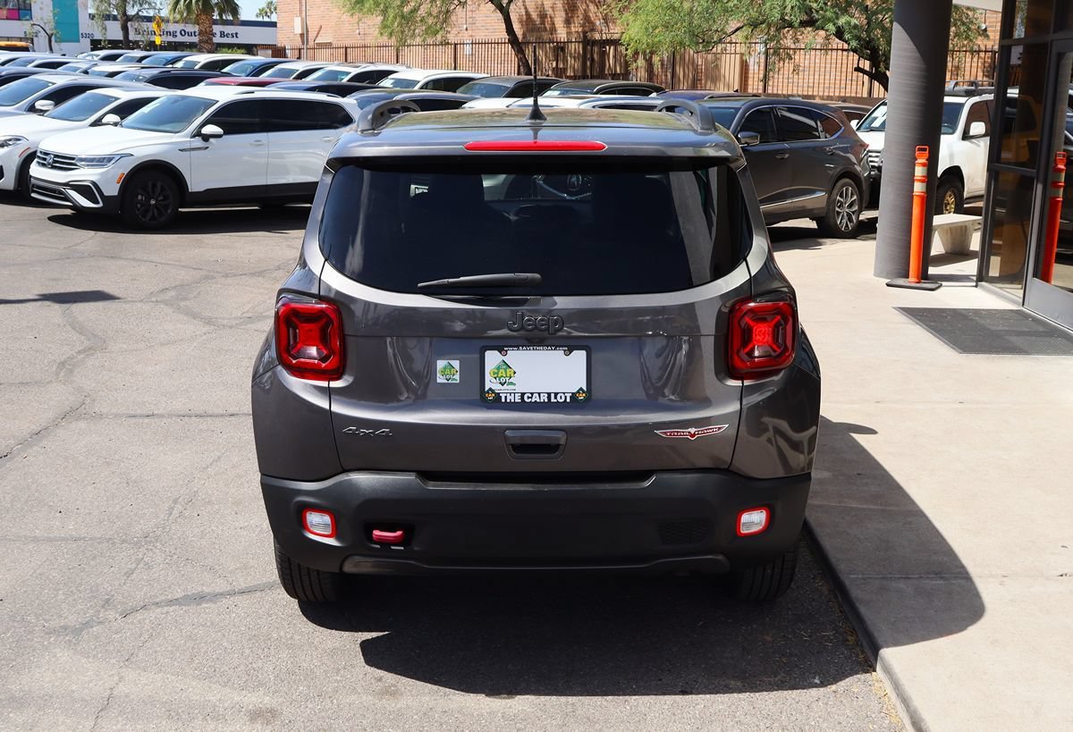 Used 2019 Jeep Renegade Trailhawk AWD/4WD image 10